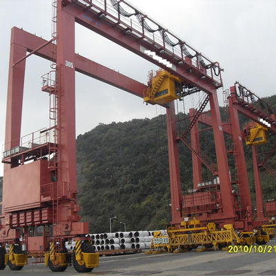 Краны контейнера Quayside 40ton Rmg грузят к крану на козлах 380VAC берега
